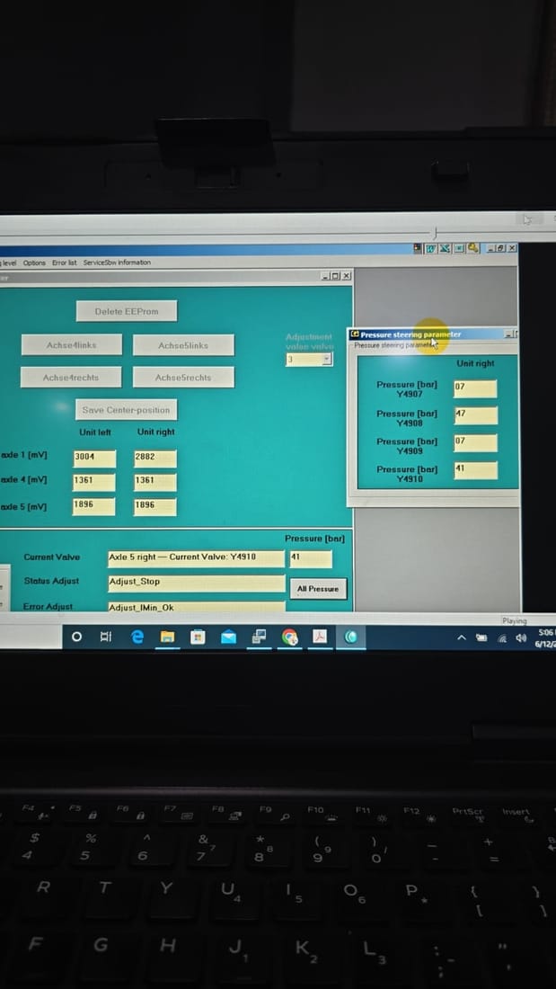 Specialized steering and pressure diagnostic software in use